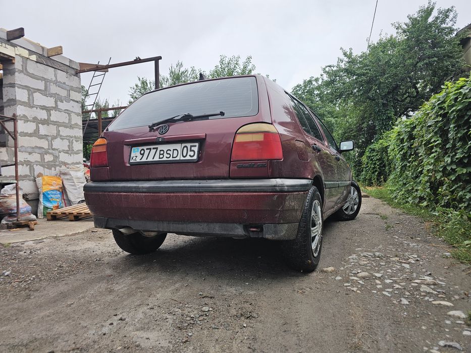Продам Golf 3 1.8 моно
