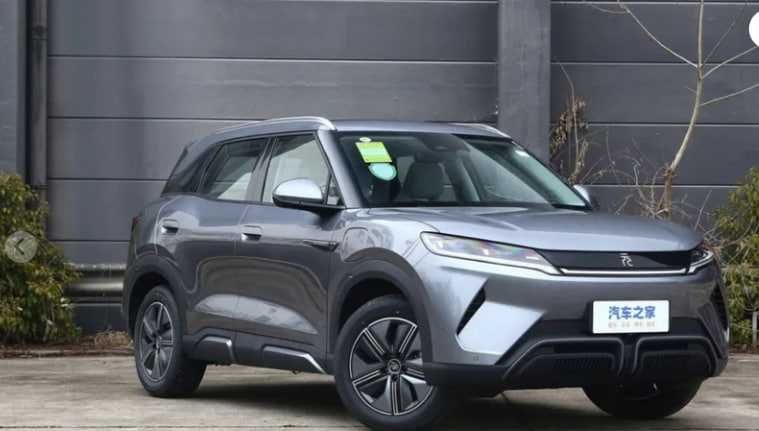 BYD Yuan up dop  2025