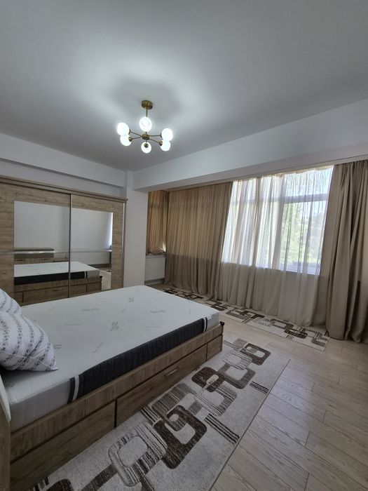 Închiriez apartament cu două camere în bloc nou mobilat și utilat