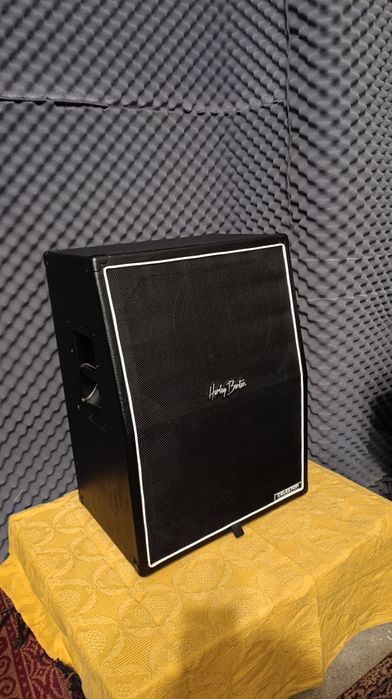 Кабинет за китара Harley Benton 2x12"