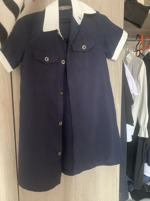 Uniforme fetita se dau toate perfecte pentru 6-7 ani