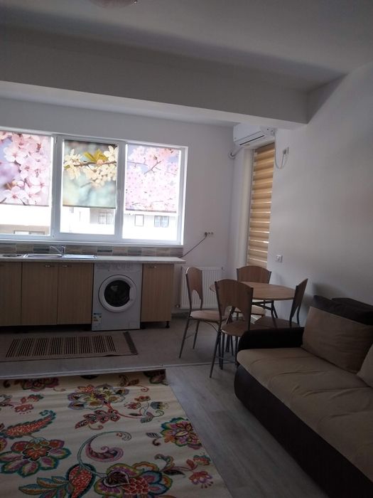 Vând apartament doua camere