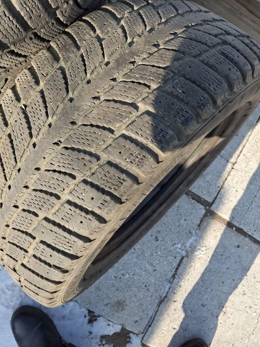 продам зимние шины