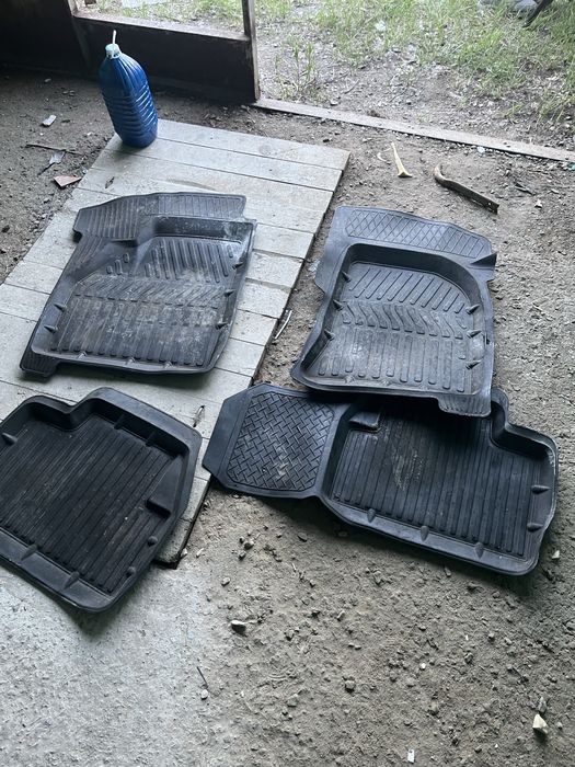 Резиновые полики 2110