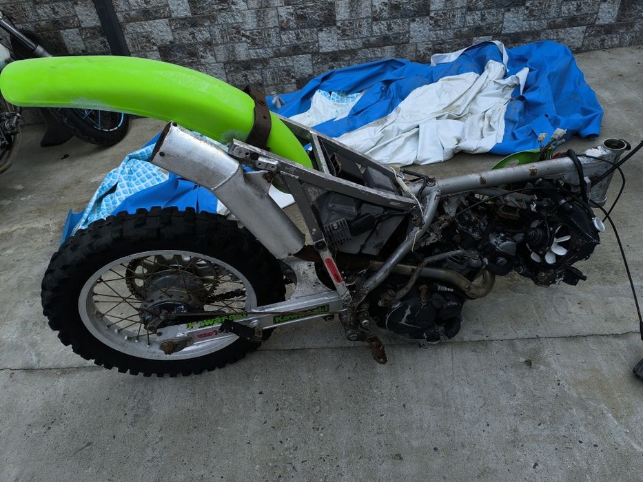 Само на части Kawasaki klr 250 Кавазаки клр