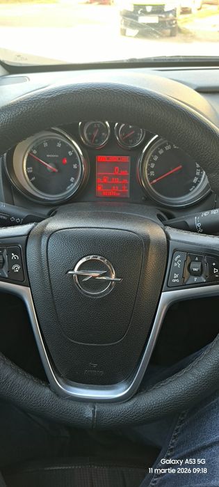Auto de vânzare Opel Astra j