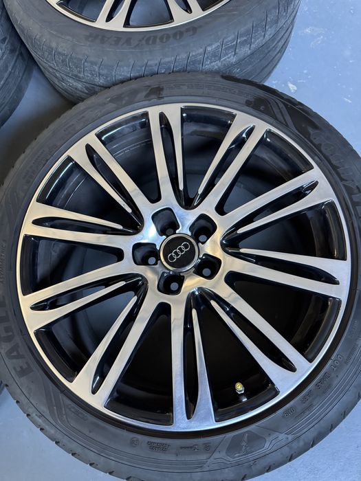 Джанти Audi A8 20 цола оригинални двуцветни без драскотина