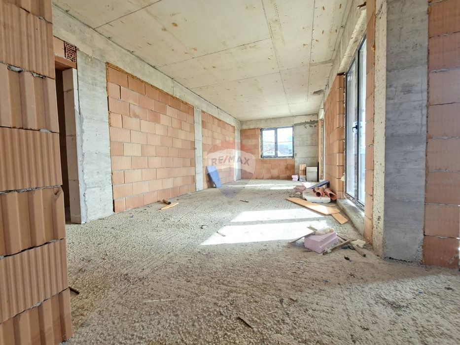 Продава се Къща в Варна, Виница - 250 кв.м за 814 €/кв.м - Снимка #11