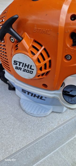 Stihl suflantă pe benzină