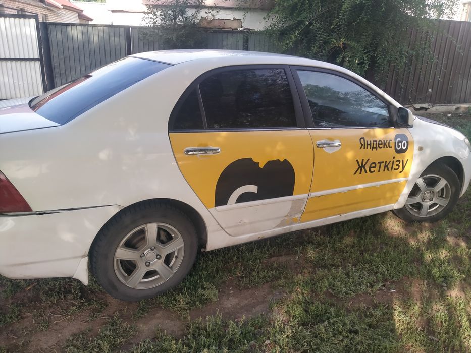 Продам тоута Королла