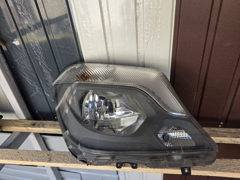 Far dreapta Mercedes Sprinter 2014-2019 |