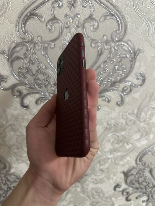 Iphone 11 sotiladi
