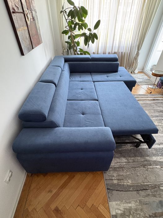 Coltar extensibil elegant, cu tetiere reglabile