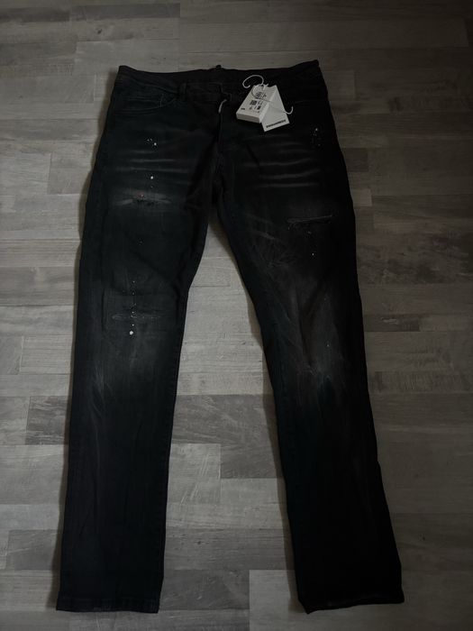 Мъжки дънки DSQUARED2 М размер (34) чисто нови с етикет!