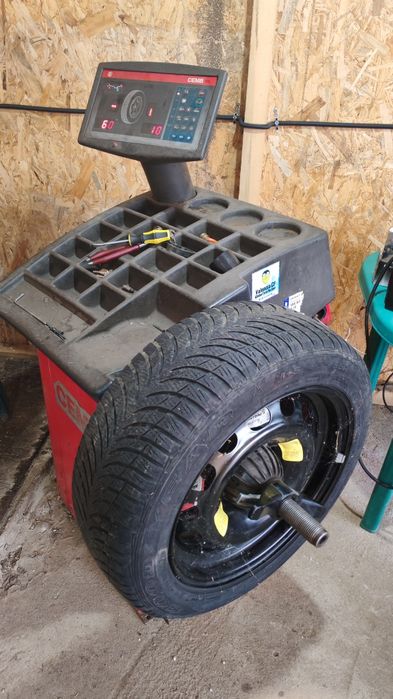 Vând aparate pentru vulcanizare