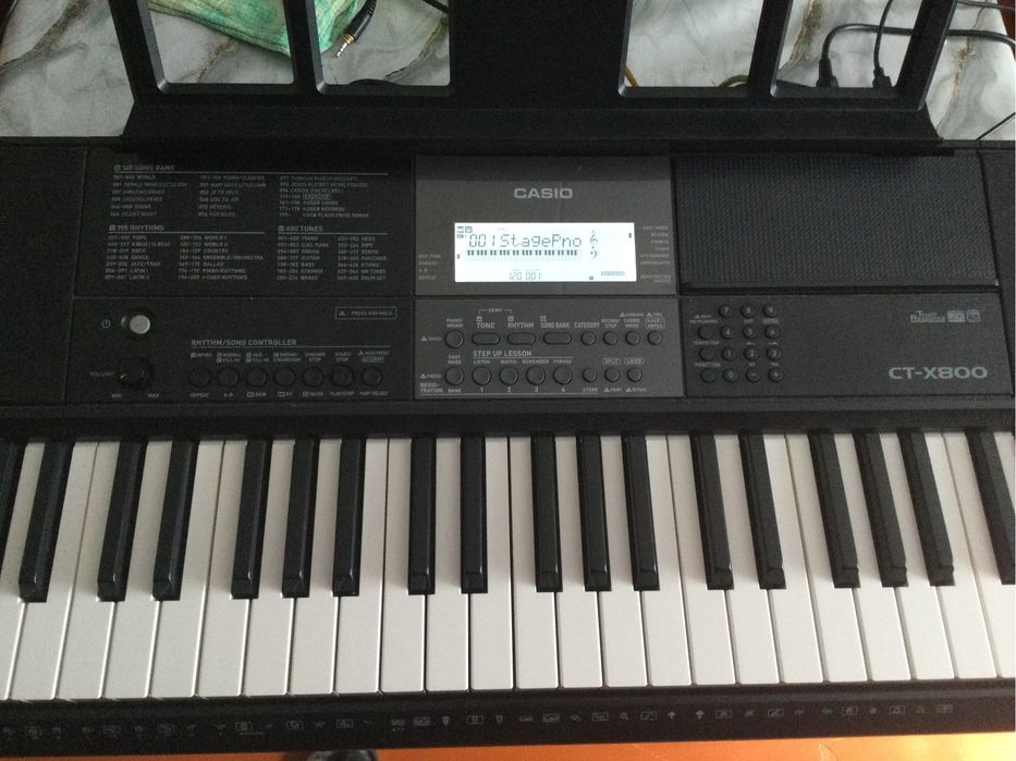 Синтезатор Casio CT-X800