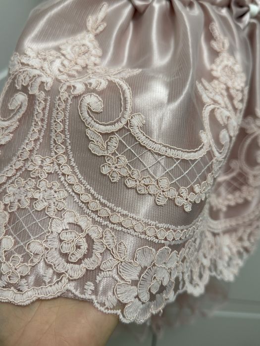 Платье на новорожденную девочку