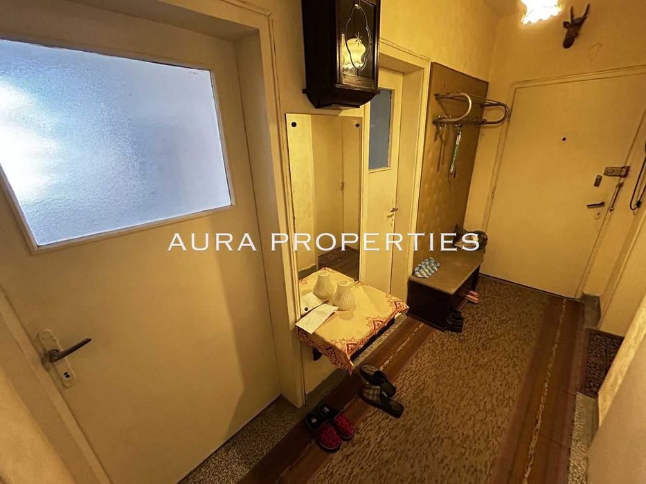 Продава се Тристаен апартамент в Разград, Житница - 90 кв.м за 1179 €/кв.м - Снимка #9