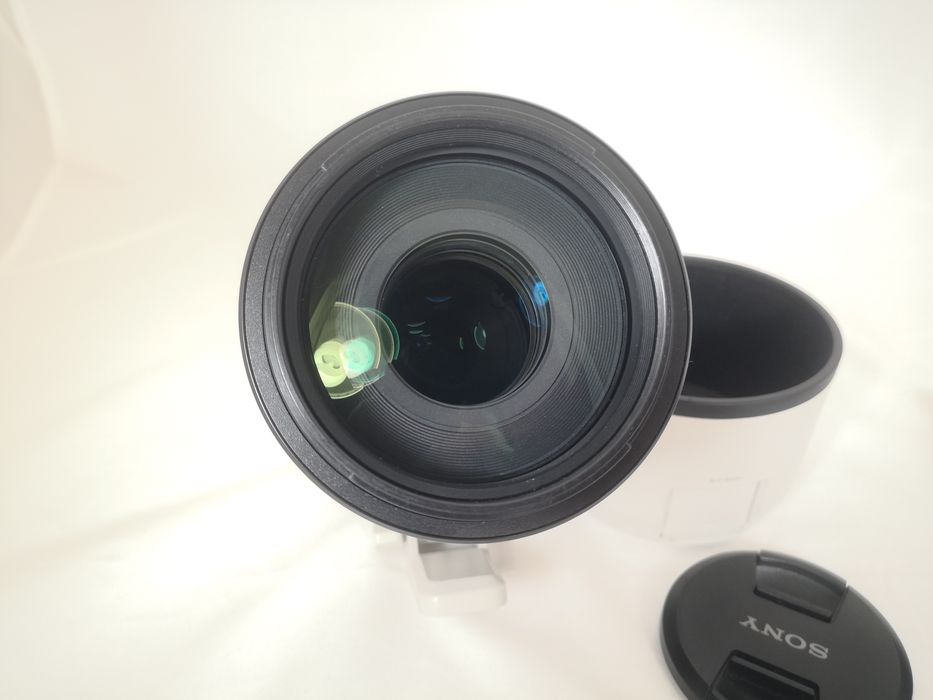 Sony FE 100-400mm f/4.5-5.6 GM OSS в отлично състояние