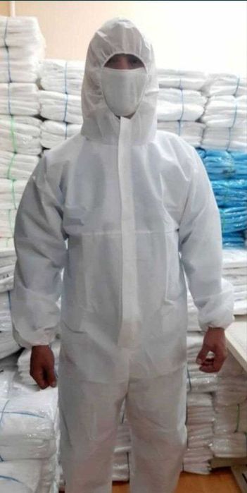 Защитные комбинезоны