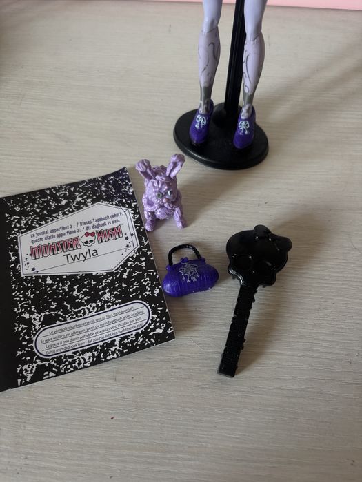 Monster High Twyla Basic