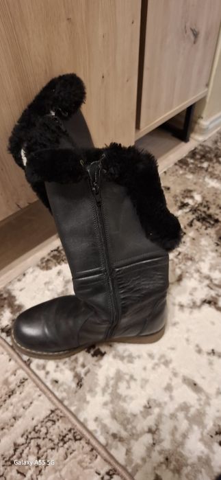 Cizme piele naturala îmblănite nr 35