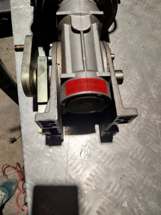 Мотор и редуктор