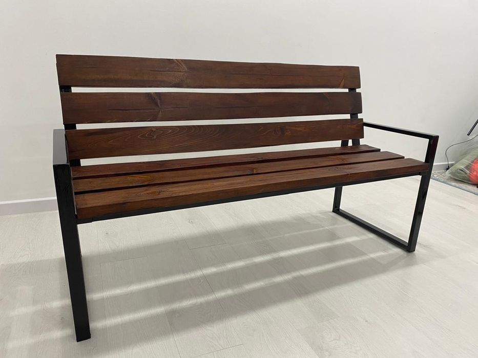 Скамейка садовая