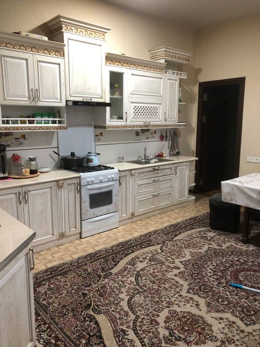 Srochni uy sotiladi uy ozimmiki!!!