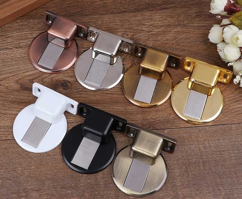 Магнитен стопер за врата