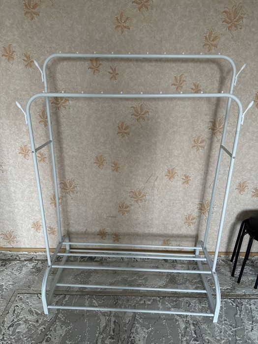 Вешалка напольная