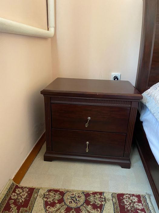 Продаю спальную гарнитуру