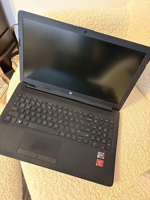 Laptop Hp ryzen 5     1Tb