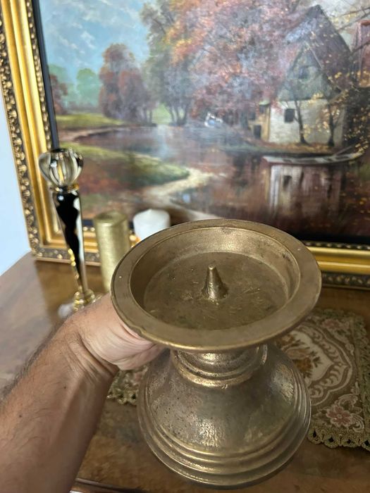 A151 Sfesnic masiv de bronz vechi 1kg 12cm h si 12d