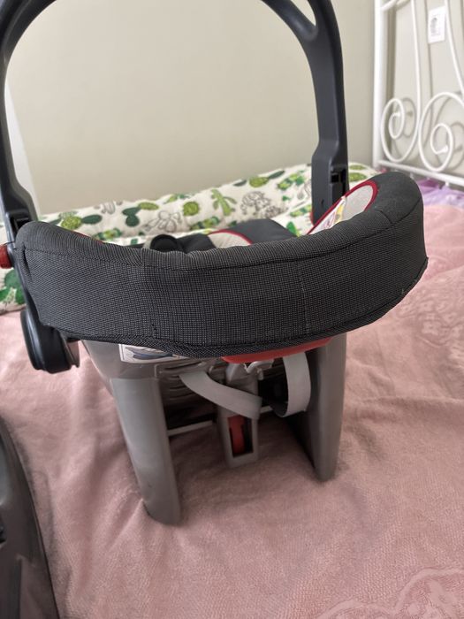 продам автолюльку Chicco