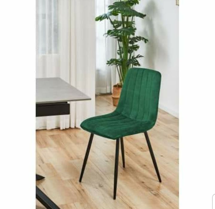 Scaun tapițat pentru dining