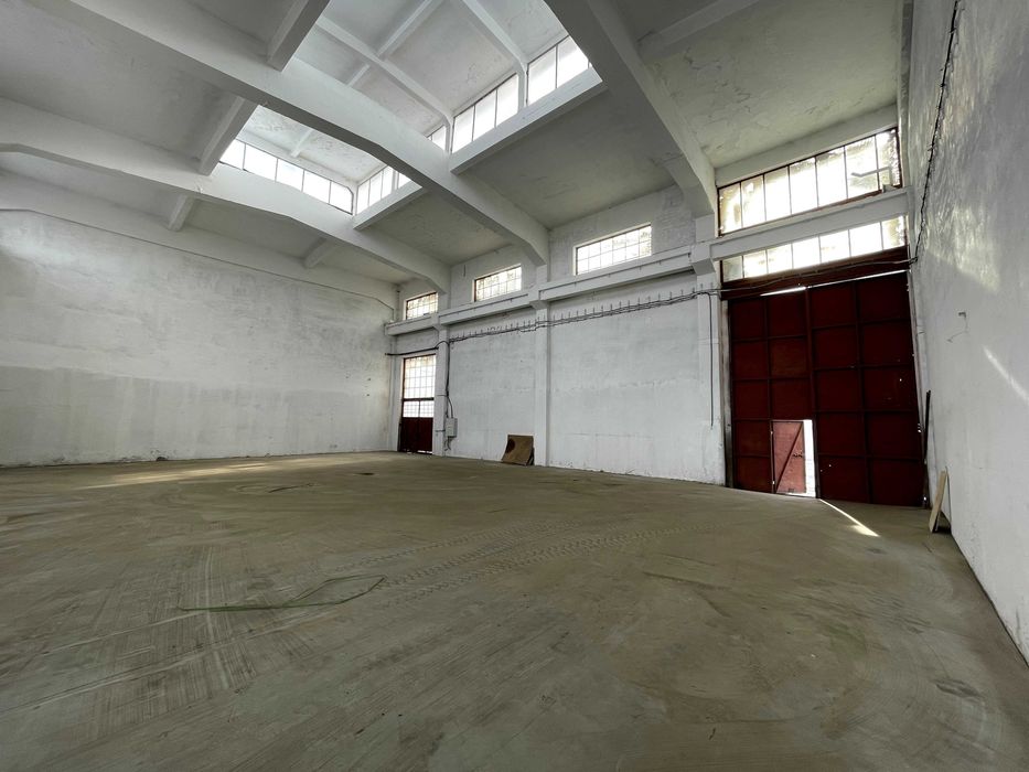 Închiriez hală depozitare