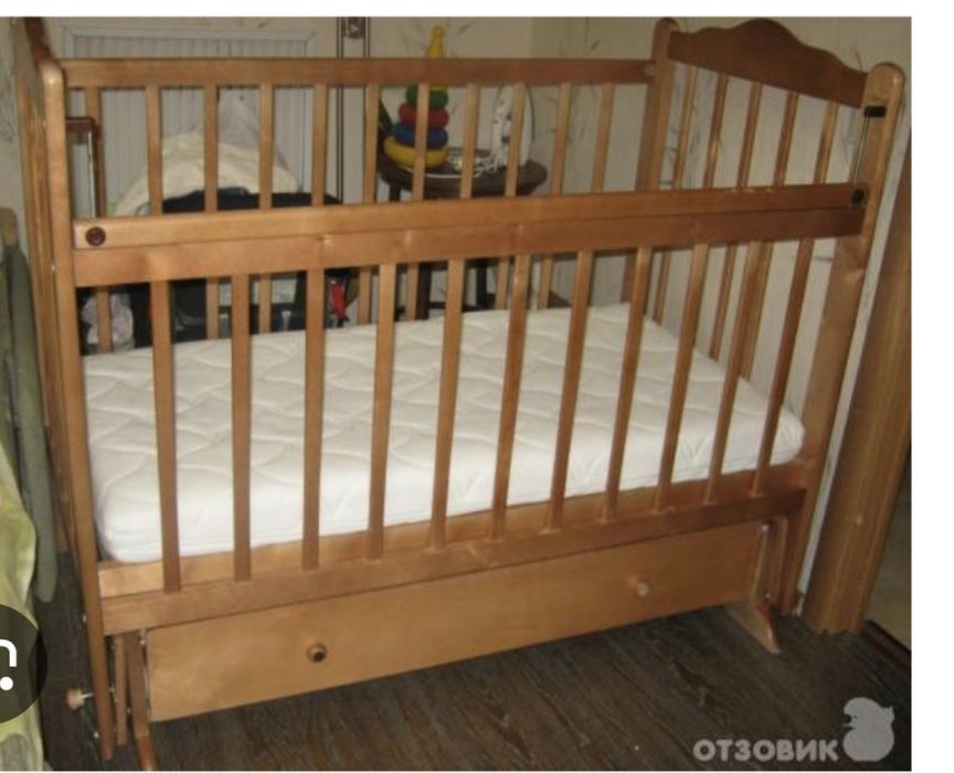 Продам детскую кроватку Наша мама