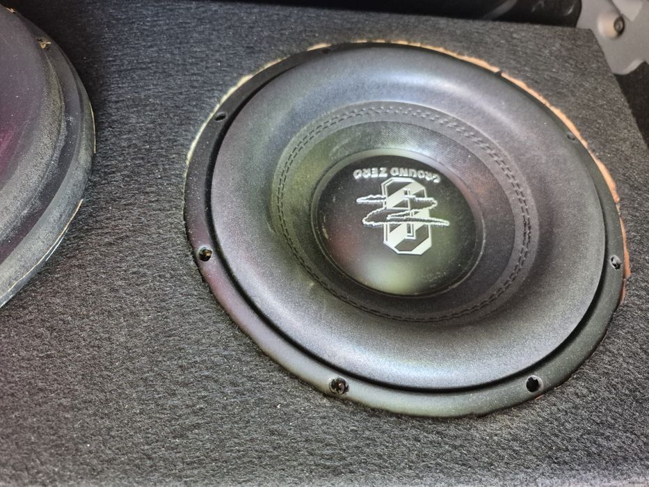 incintă auto cu 2 subwoofere Ground Zero Radioactive GZRW 25-D2