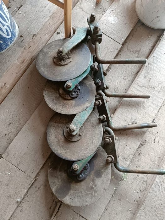 Plug Eberhardt  cu 2 brazde (trupițe)