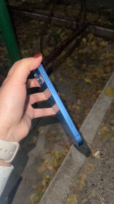 Продам айфон 13 128гб 79%