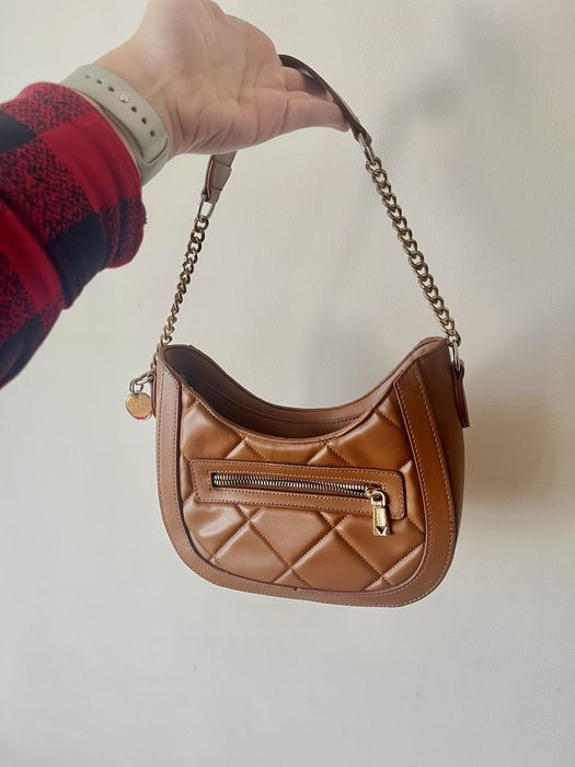 Дамска чанта Guess