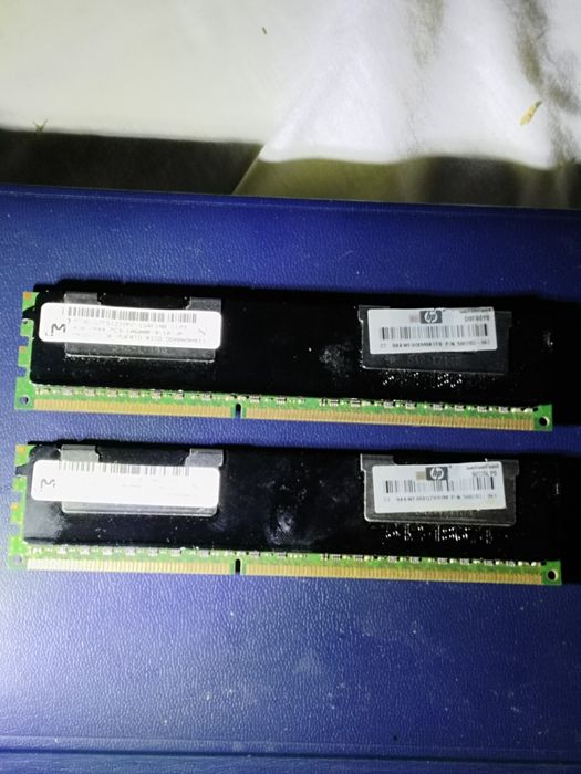 2 бр. Рам карта HP-4GB