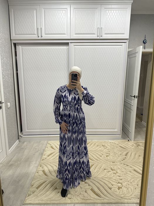 Бешпент пен көйлек сатылады