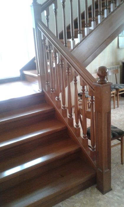 Лестницы двери дерево