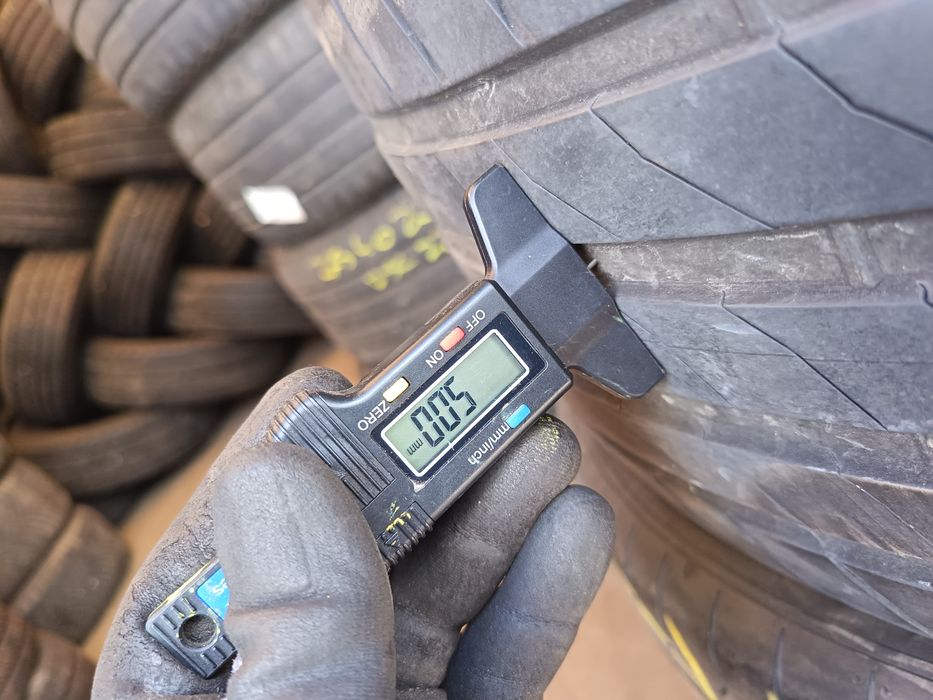 Anvelope vara 245 35 19 Bridgestone 2021 5mm