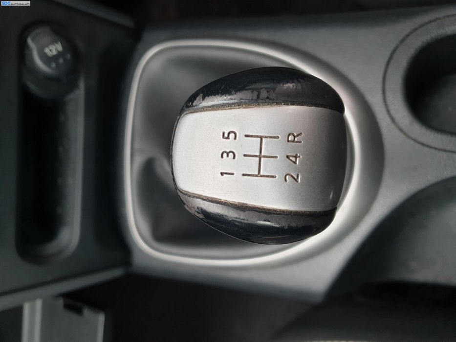 Nuca cu Manson Piele Cutie Viteze 5 Trepte cu Uzura Nissan Qashqai J10 2007 - 2013 [K8876]