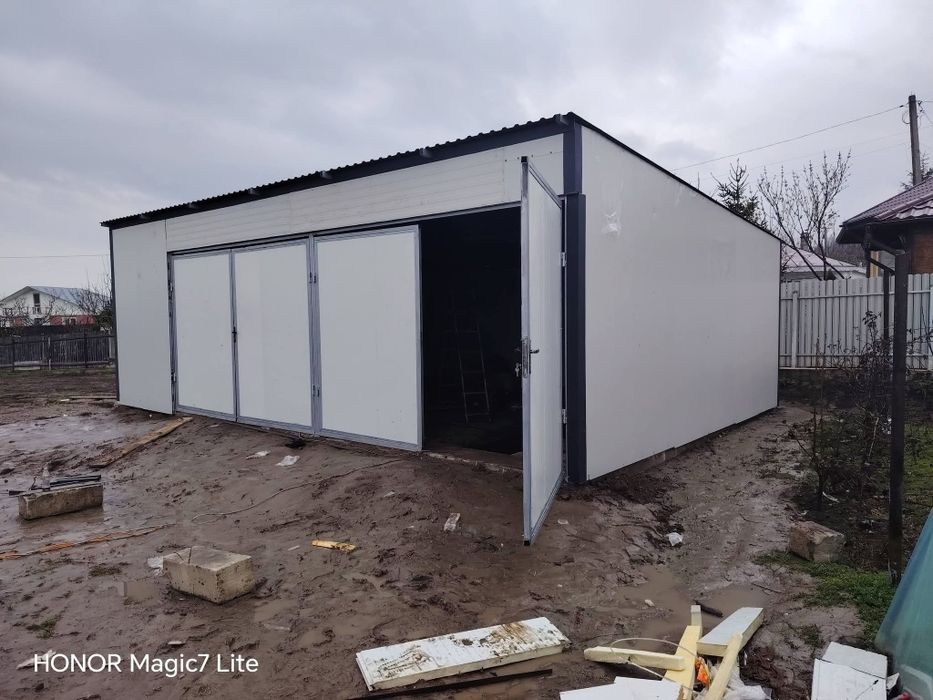Garaj Metalic 4 x 5.5m la Comanda | Garaj Auto | Panouri Sandwich | Montaj Inclus