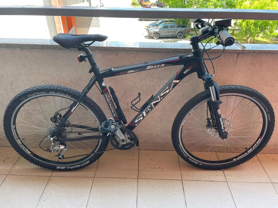 Vând bicicleta MTB roti 26 Sella Sensa, Rock Shox, Deore LX