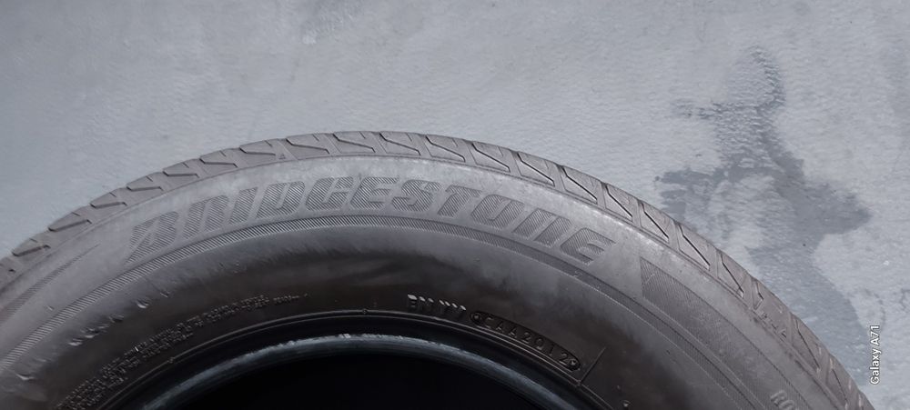 Anvelopa de iarna 215/70/16 Bridestone 2bucati la numai